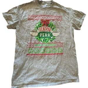 Friends women's medium grey Christmas t-shirt